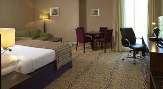Courtyard By Marriott London Gatwick Airport